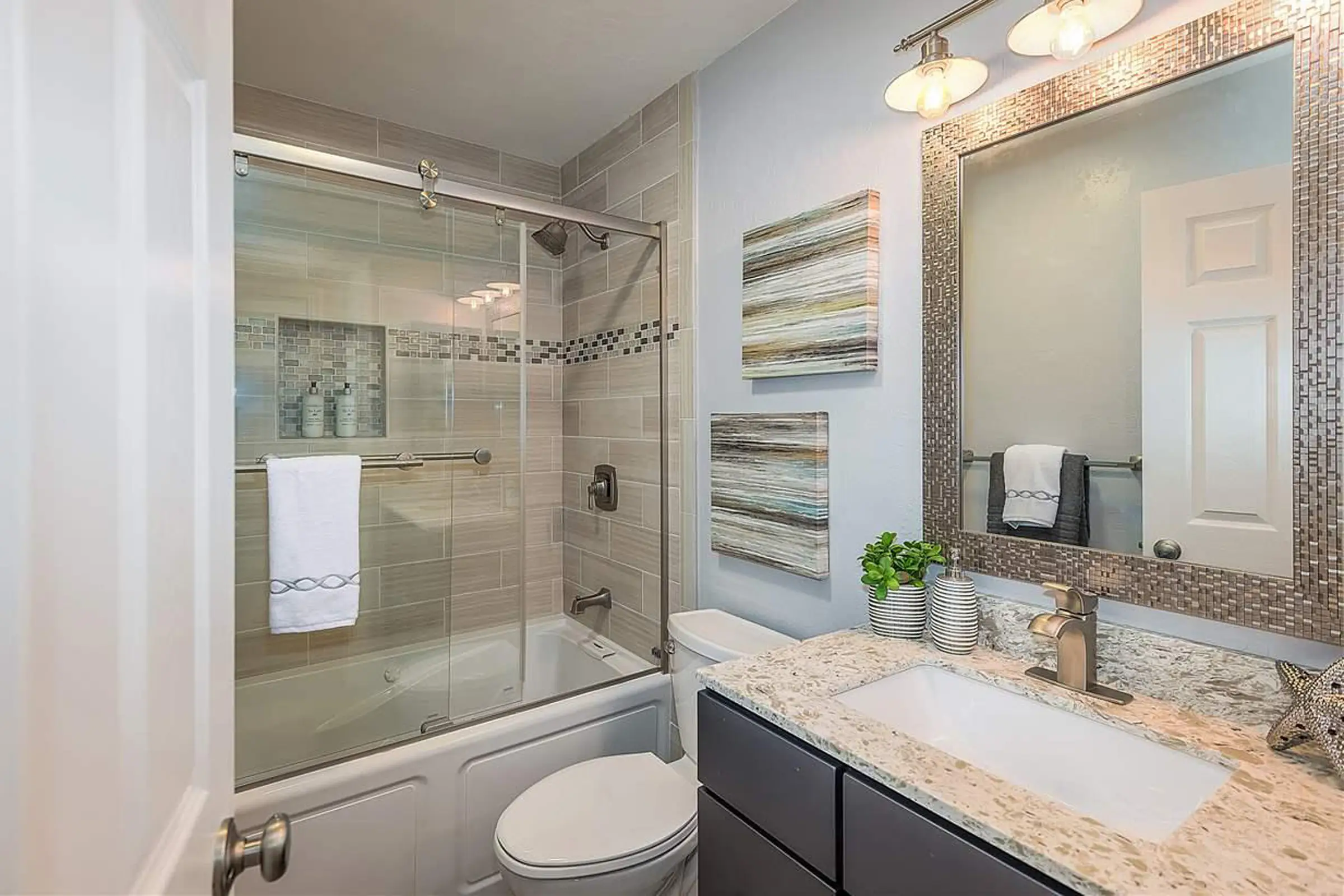 10 Kid-Friendly Bathroom Remodel Ideas for a Safe and Functional Family Home